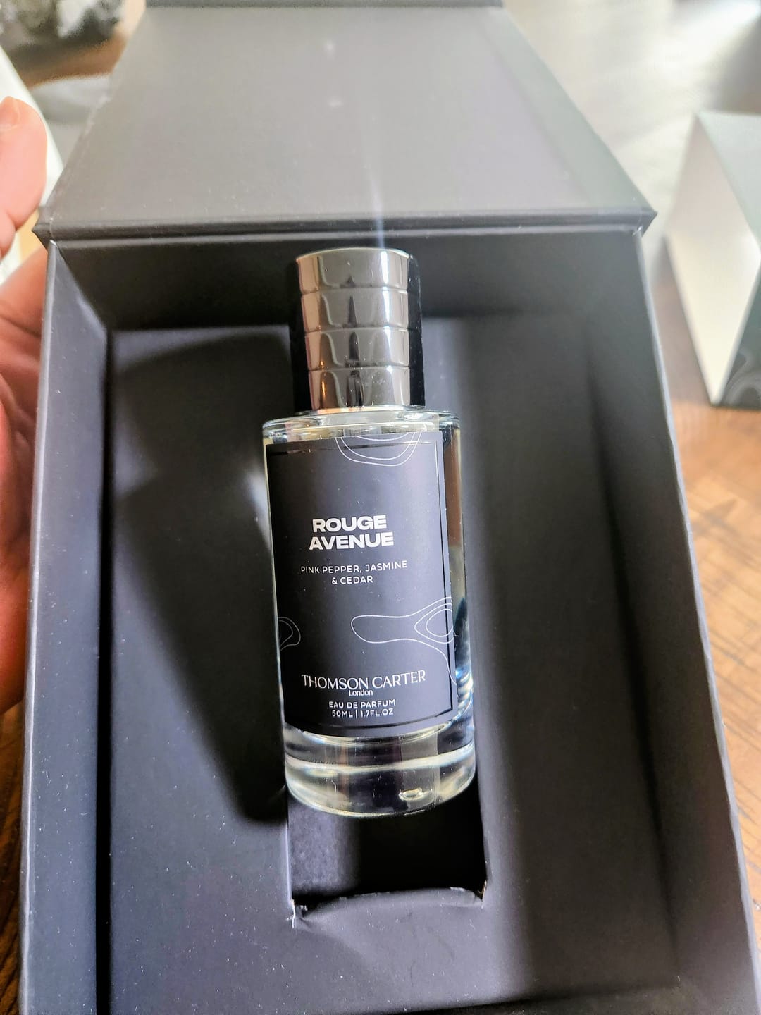Customer photo review of Rouge Avenue | Eau de Parfum