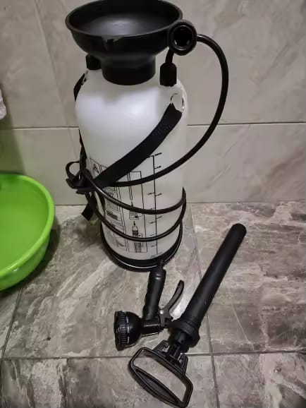 Customer photo review of Portable Manual Camping Shower – 3/5/8L Hand Pump with 3m Hose