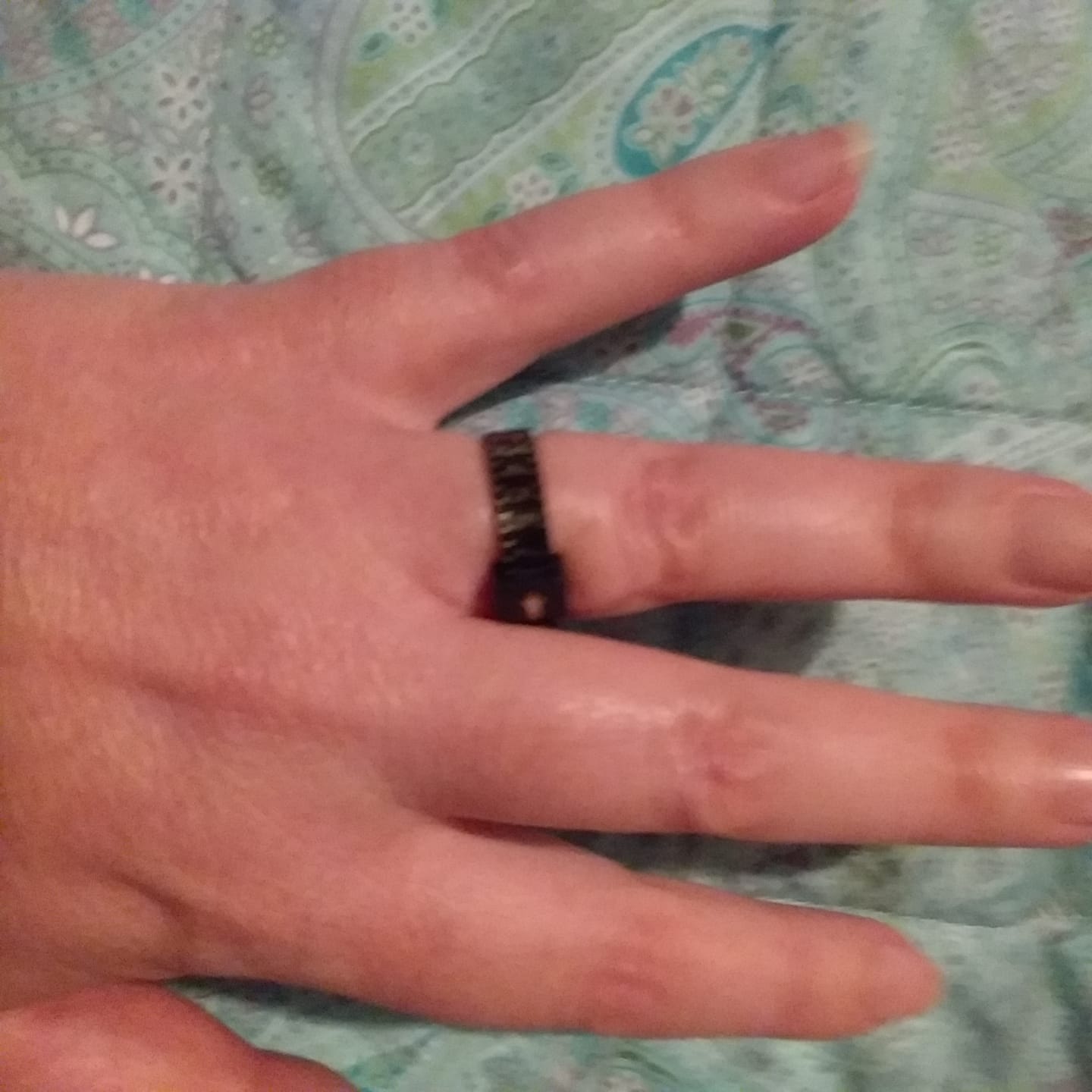 Customer photo review of Free Finger Sizer