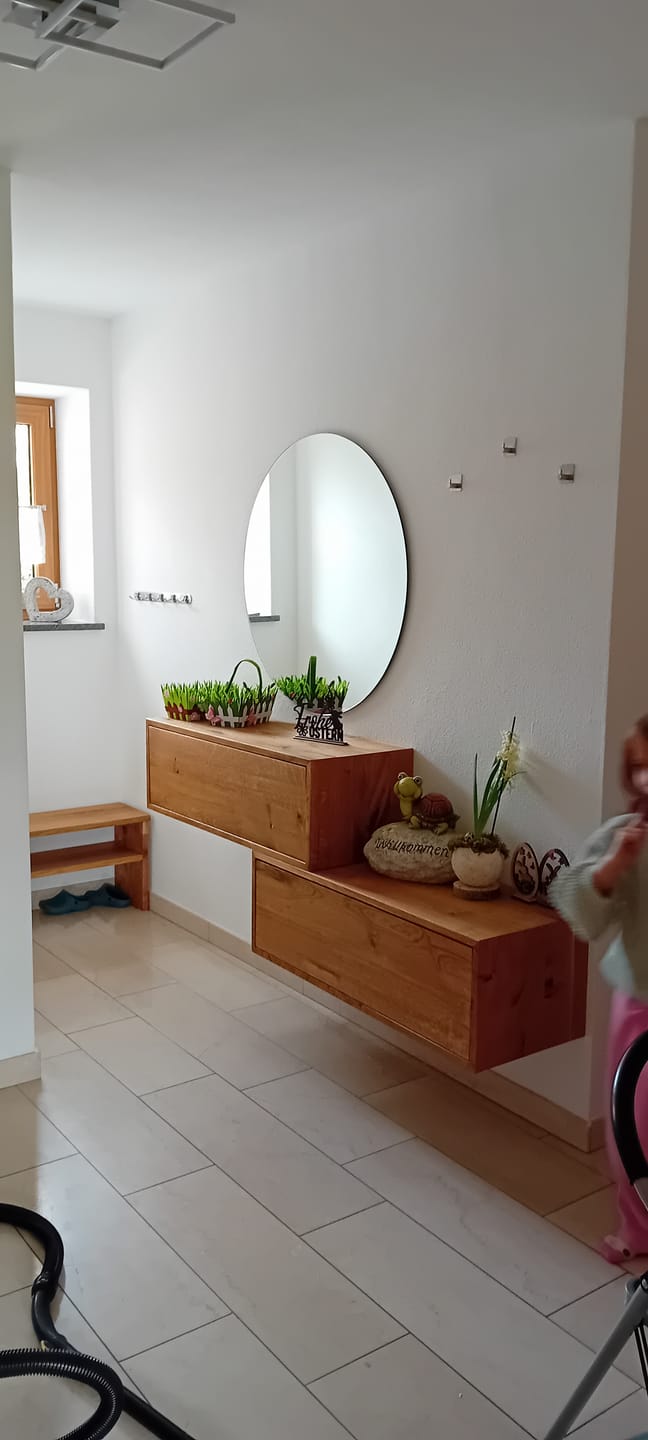 Customer photo review of Spiegel ohne Rahmen, Badspiegel & Wohnzimmerspiegel inkl. Befestigungsset, mit polierten Kanten,Rund