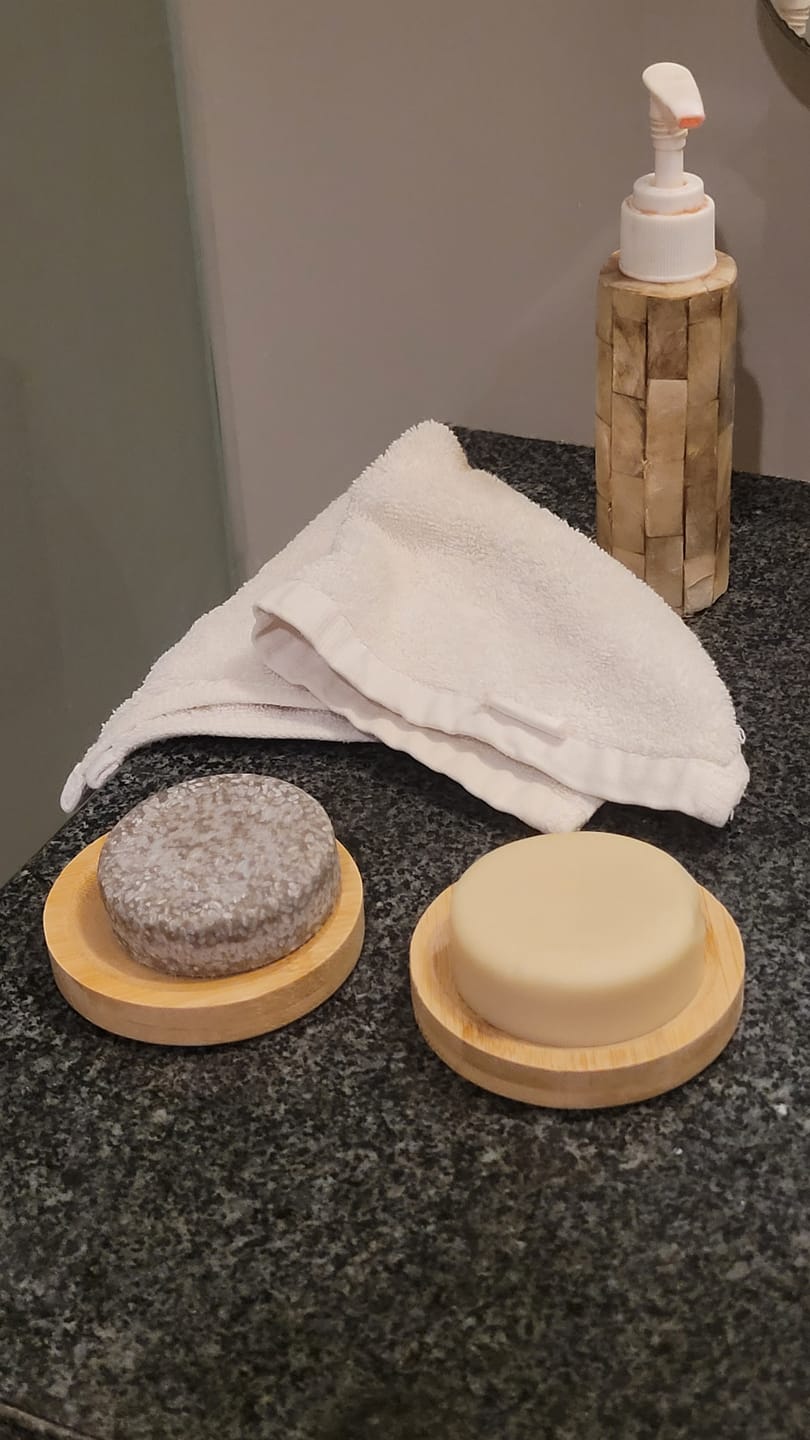 Customer photo review of Argan Oil Anti Frizz Shampoo Bar