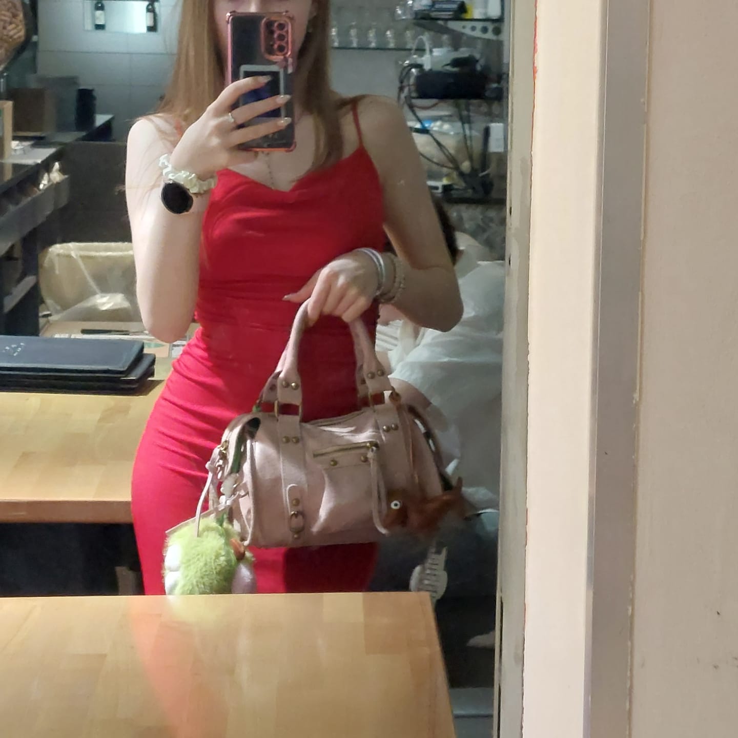 Customer photo review of Mini it girl bag vanilla pink