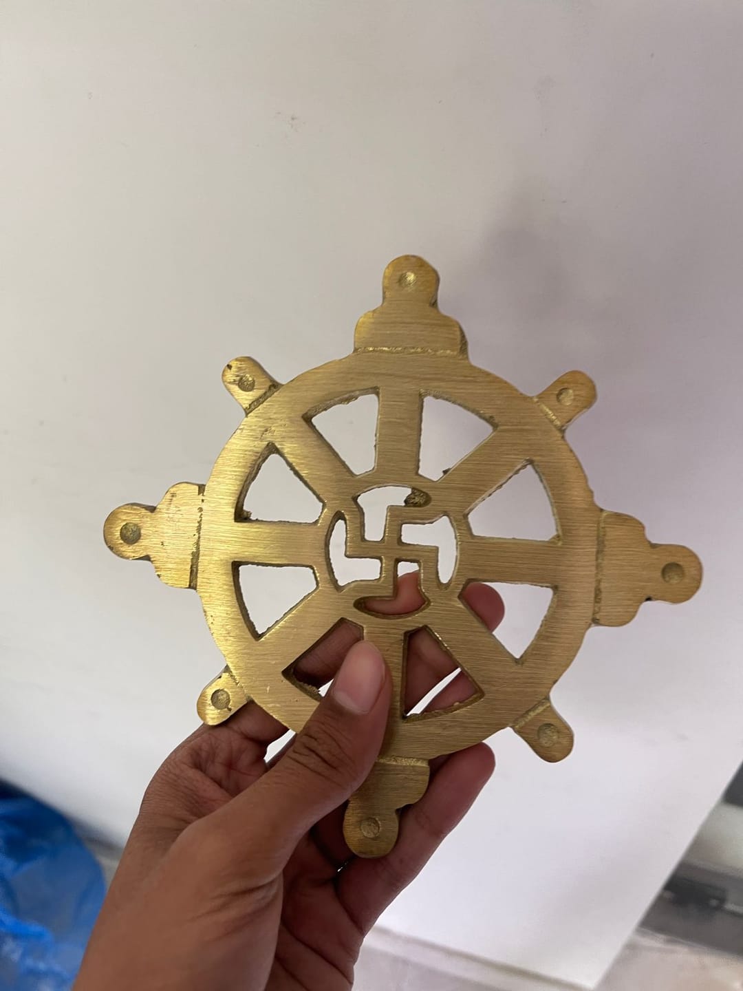 Customer photo review of Brass Chakra Satiya Helix – Vastu Remedy for West Direction Correction | Energy Balance Support | 4.5 Inch
