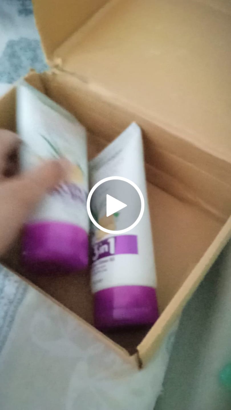 Customer video review of Rice, Potato & Saffron Serum Facewash