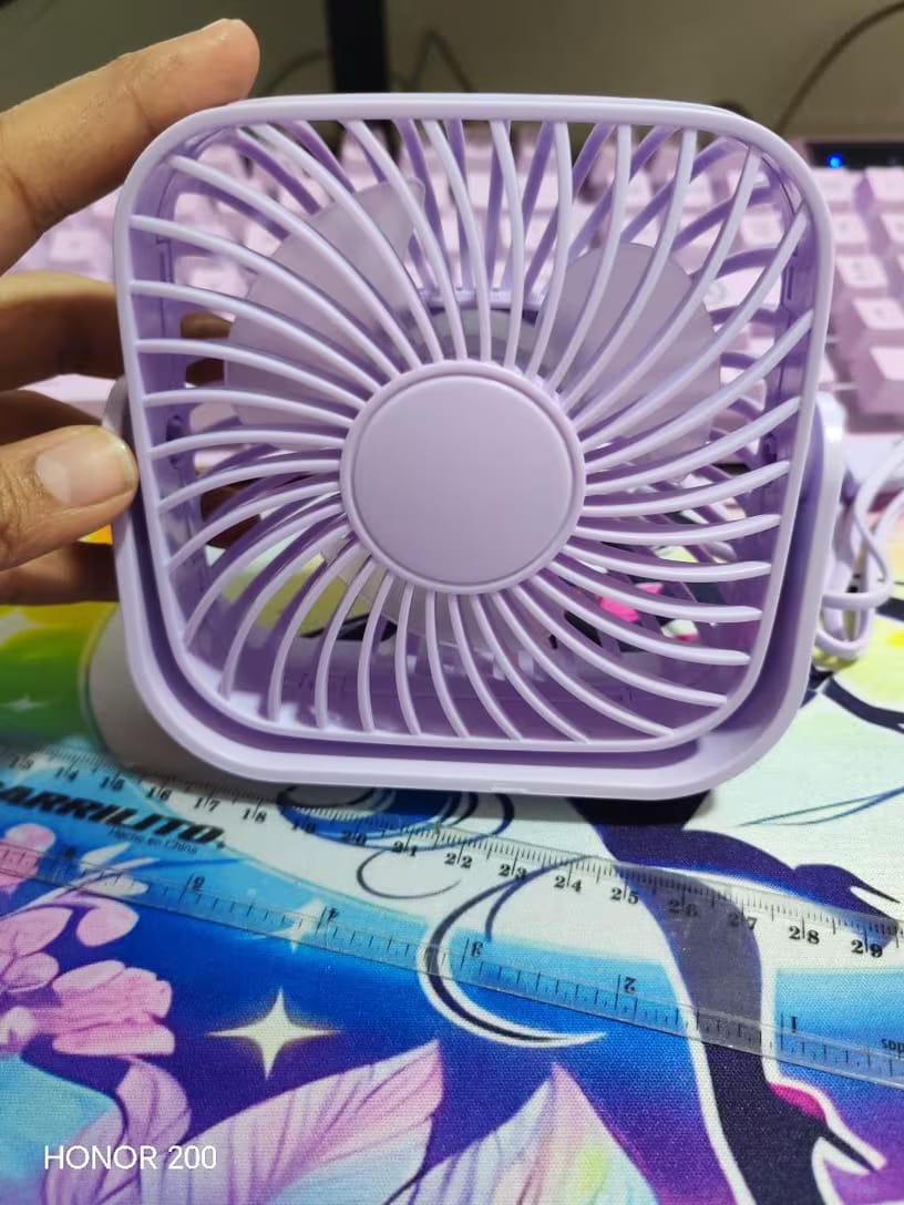 Customer photo review of USB Mini Desk Fan – 4-Inch Portable 3-Speed 360° Adjustable Fan
