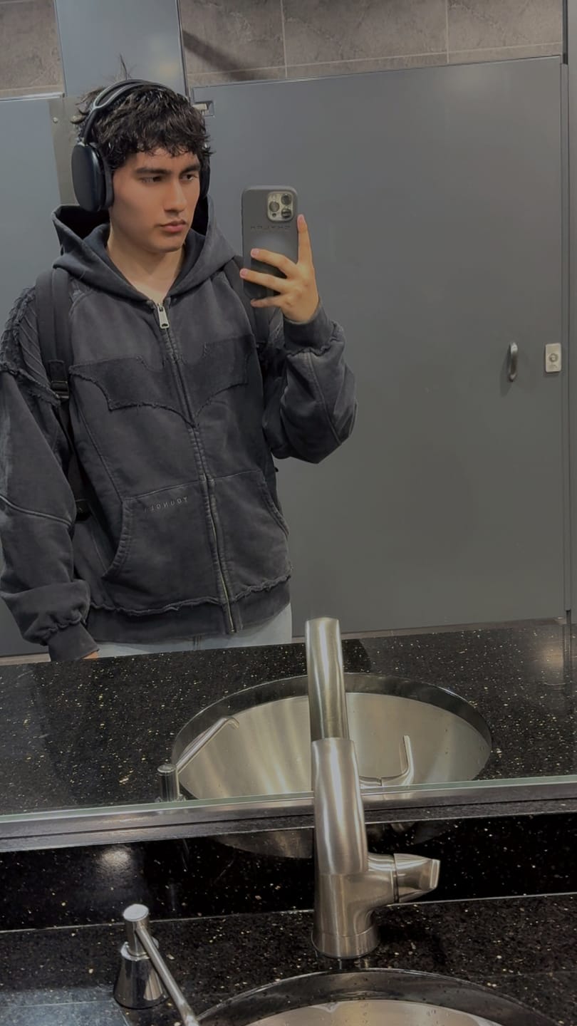 Customer photo review of 5209 - Batman Armored Zip-Ups