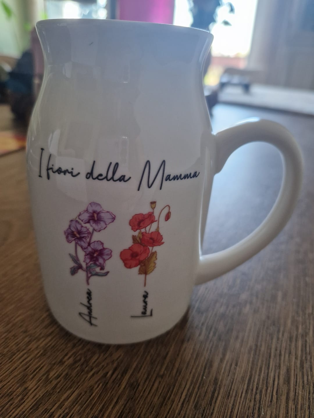 Customer photo review of Il giardino della mamma – Vaso personalizzato con nome e fiori per mamma e nonna