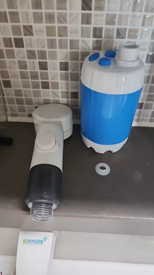 Customer photo review of Elektrische Campingduschpumpe – 5000mAh Akku mit Digitalanzeige
