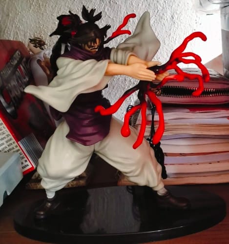 Customer photo review of 16cm Blood Manipulation Sorcerer Action Figure PVC Model Doll Collection Toy