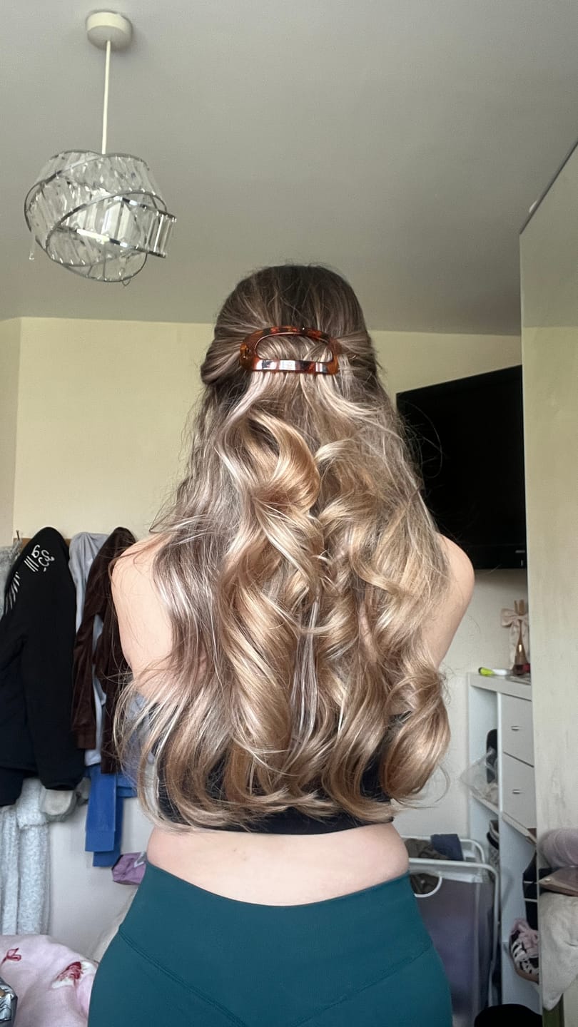 Customer photo review of VIOLA - Violet Blonde Hair Toning Oil