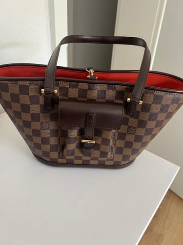 Customer photo review of Shoulder Bag
