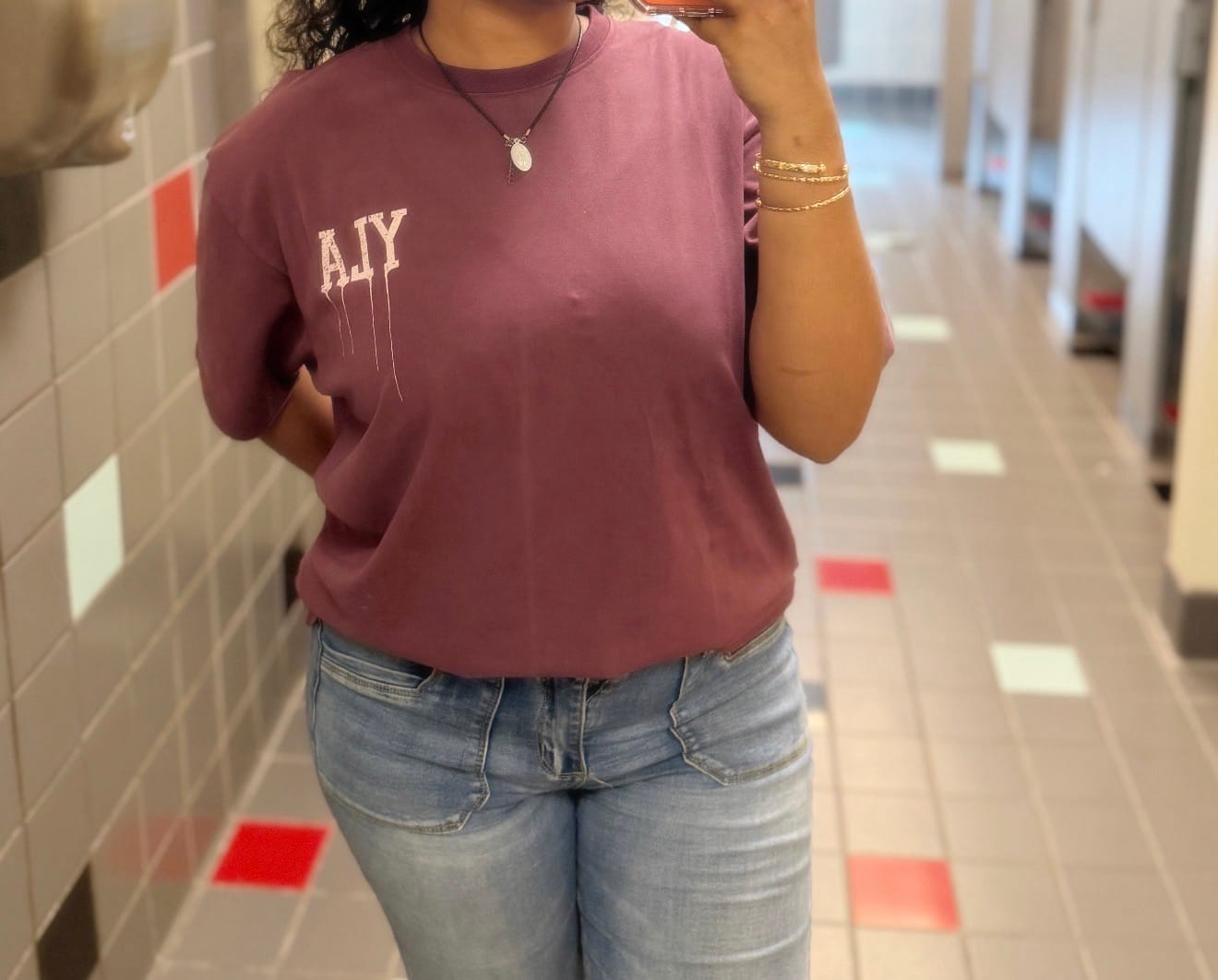 Customer photo review of W428 - Drip Oversized Tee