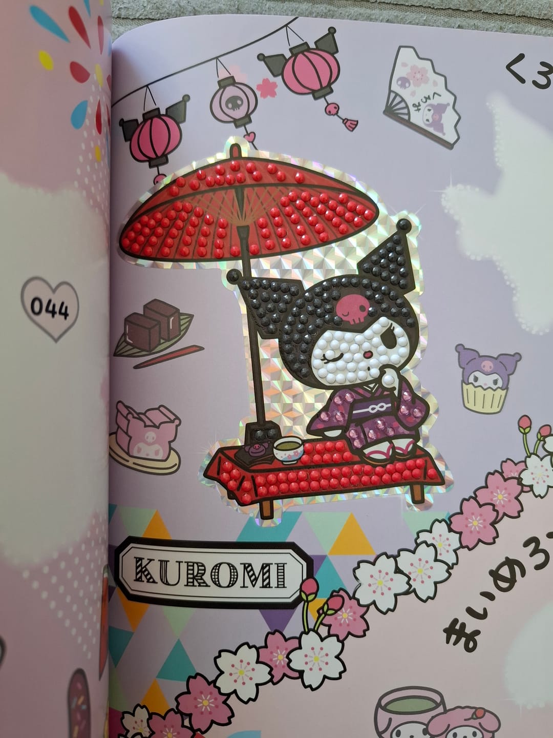 Customer photo review of Hello Kitty & Friends Crystal Art Sticker Album - Starter Pack