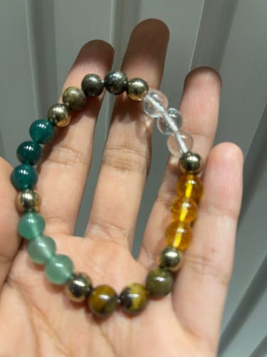 Customer photo review of Money Magnet Crystal Bracelet – Vastu Remedy for Wealth Attraction | Prosperity & Financial Success | 8mm Beads