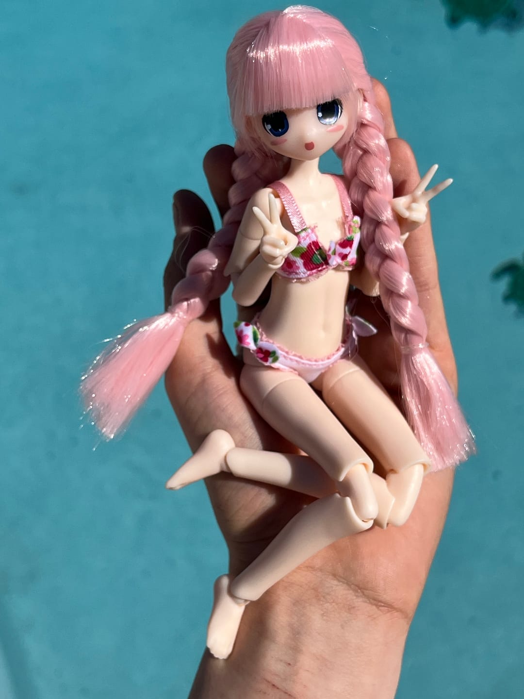 Customer photo review of Transform Electrical Street Series 1/6 Action Figure BJD Blind Box
