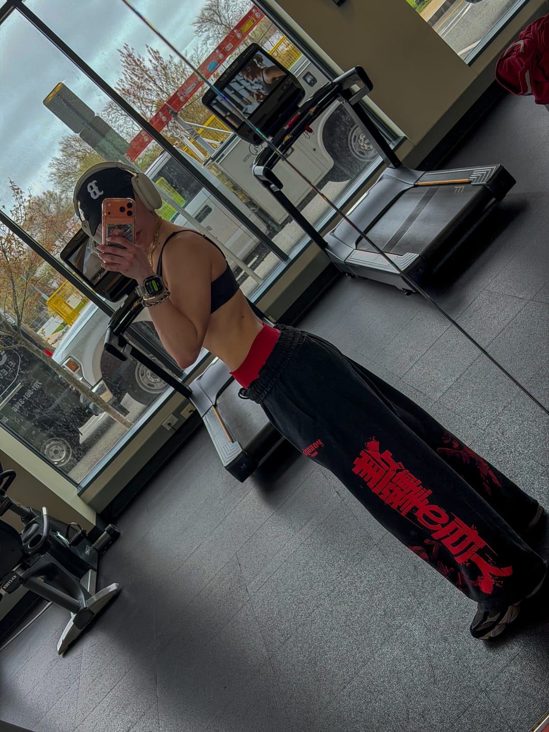 Customer photo review of 2128 - AOT©  x YLA Baggy Joggers