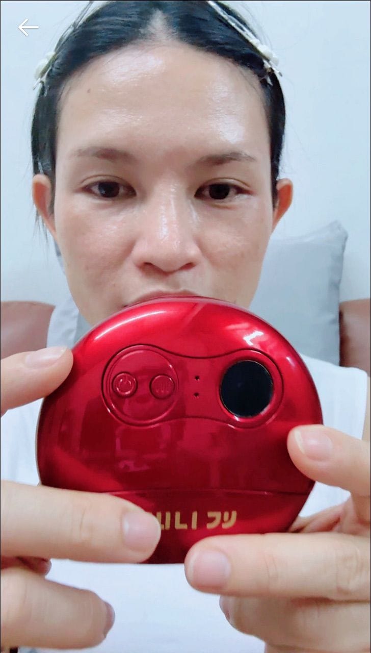Customer photo review of รูบี้เวฟ เครื่องนวดกัวซาไฟฟ้า | RubyWave Beauty Gua Sha