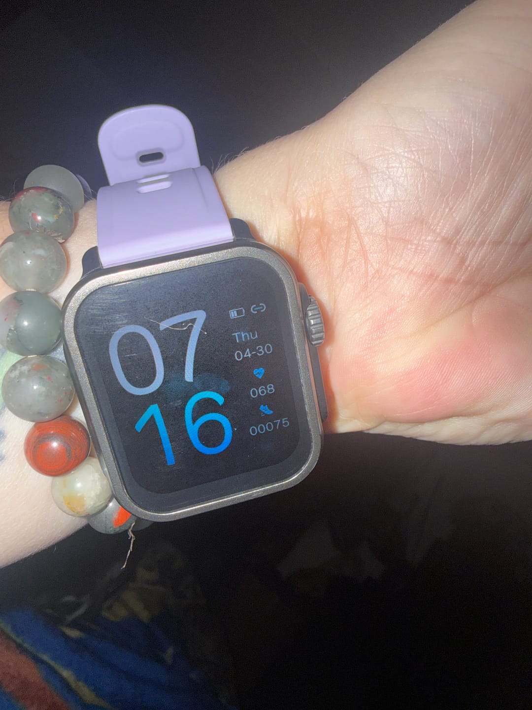 Customer photo review of BEARSCOME VEE Blood Glucose ECG/EKG Blood Oxygen Sleep Monitoring Music SmartWatch