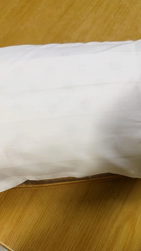 Customer photo review of Getha Travel Pillow - Small