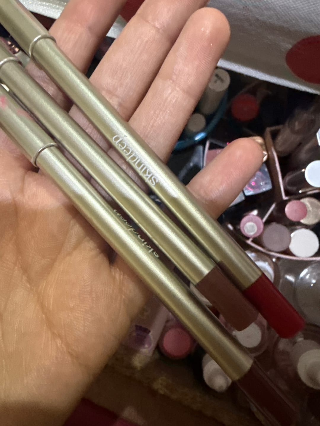 Customer photo review of POP Line™ - Lip Defining Pencil