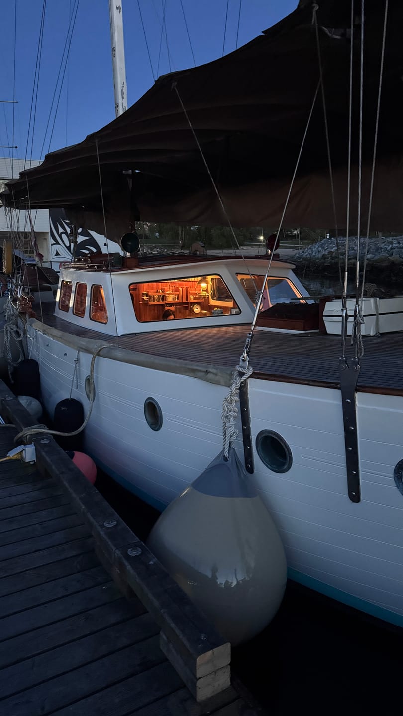 Customer photo review of A-Series Buoy A-6 Grey Ropehold