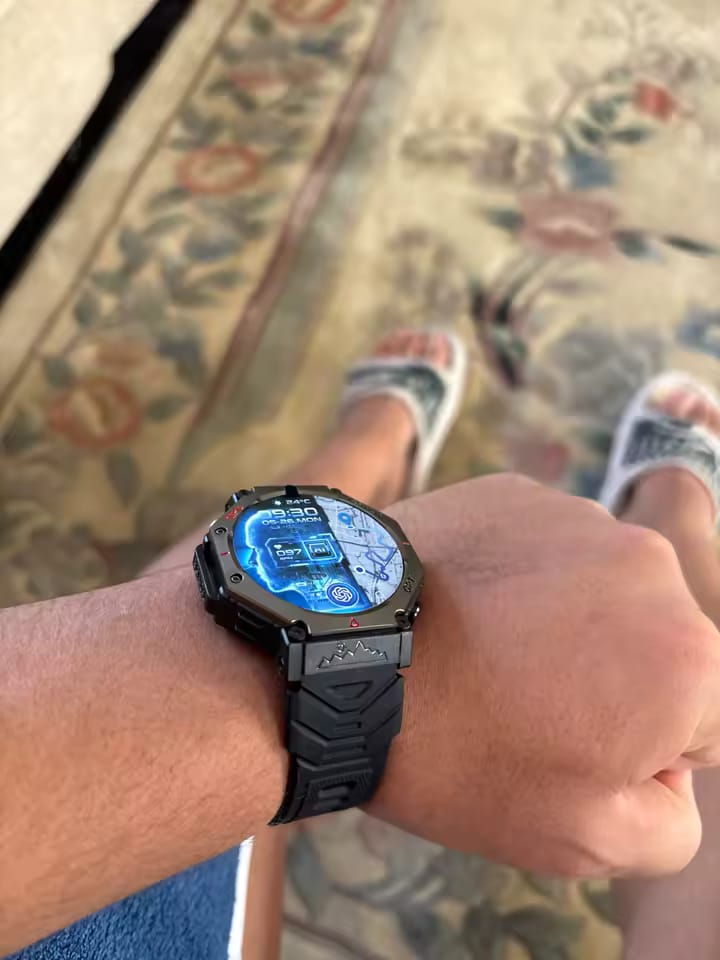 Customer photo review of Military GPS Smart Watch – AMOLED, 10ATM, HD Bluetooth Call