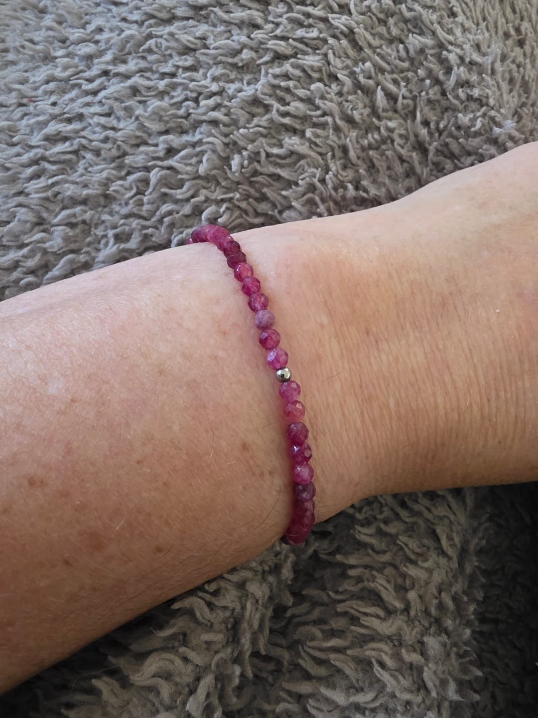 Customer photo review of Amethyst Armband - Perlen