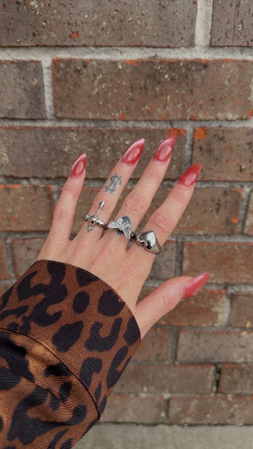 Customer photo review of BUTTERFLY RING