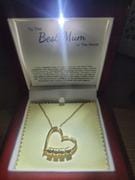 Customer photo review of Collar grabado "Corazón de la familia"