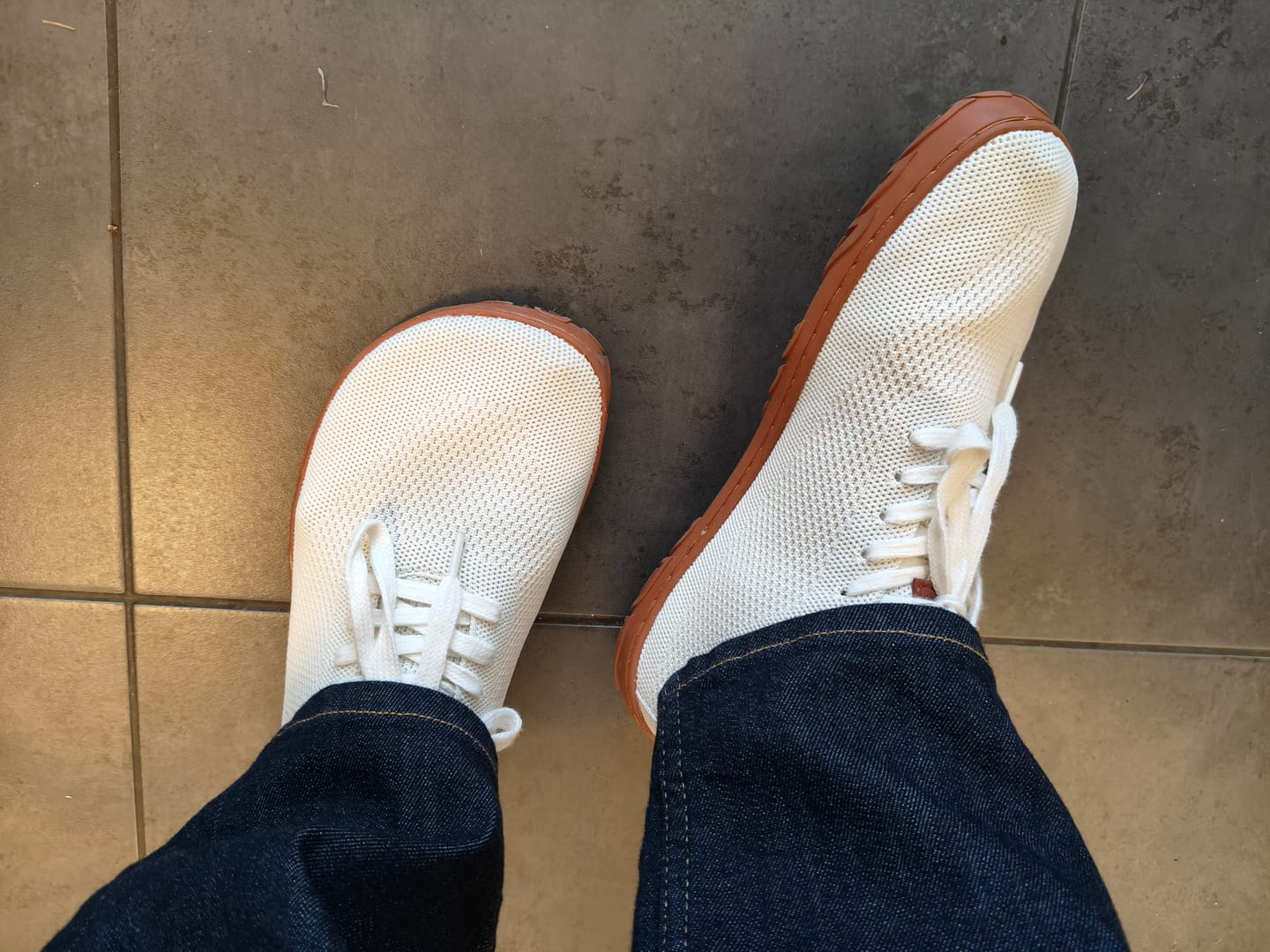 Customer photo review of Vaistoa Iloa -paljasjalkatennarit