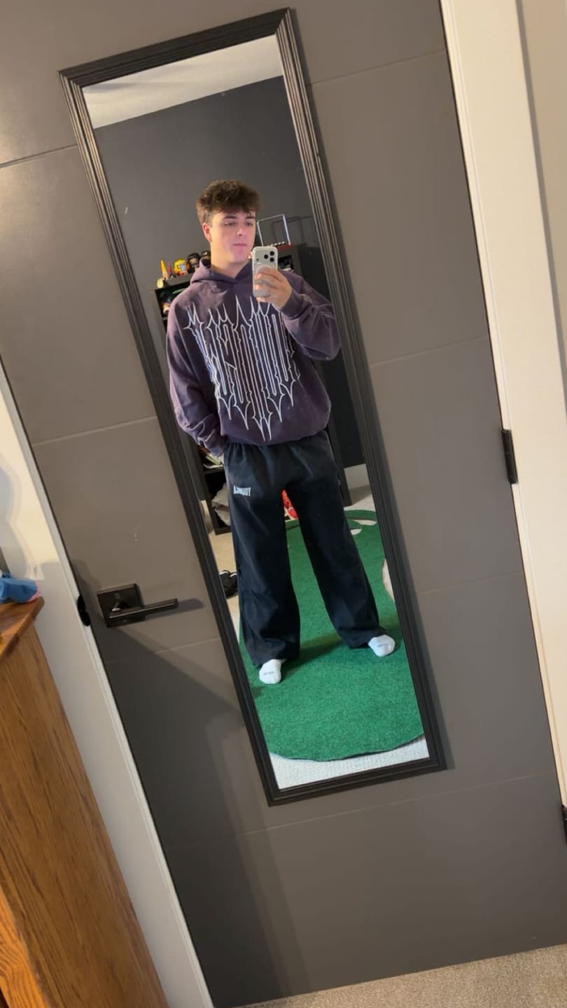 Customer photo review of 5126 - Revenge Hoodies