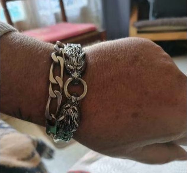 Customer photo review of WorldNorse Wolf Head Viking Titanium Steel Strengthen Bracelet