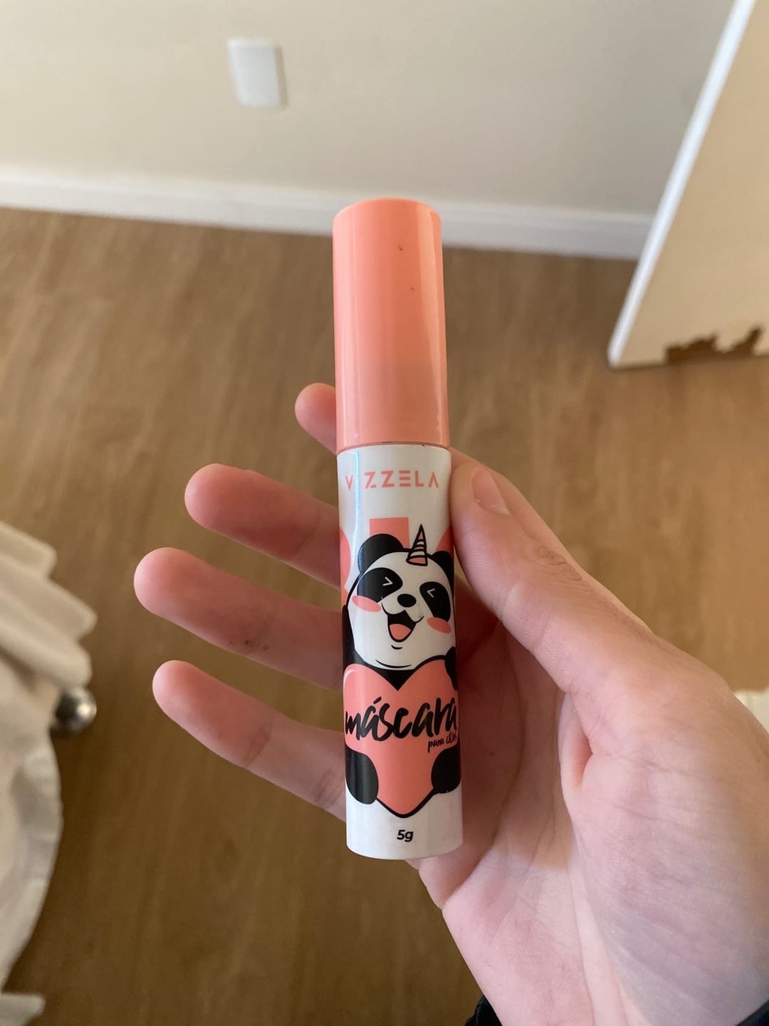 Customer photo review of Máscara Para Cílios Big No Panda Vizzela - Preta