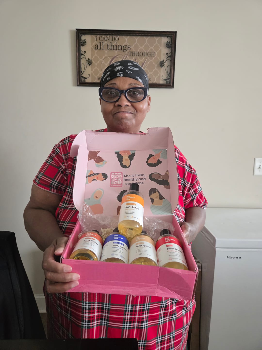 Customer photo review of Body Splash - Skin Smoothing Body Oil  (Pineapple Creme)