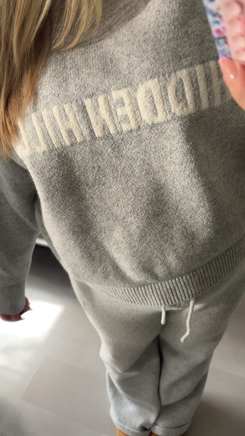 Avis client avec photo sur le PULL EN MAILLE GRIS CLAIR