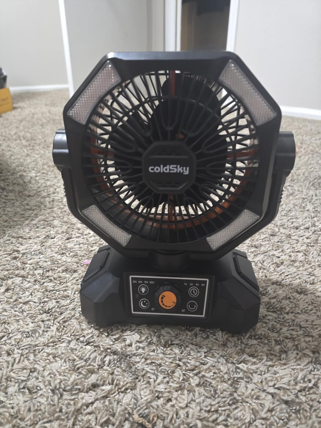 Customer photo review of 20000mAh Camping Fan with LED Lantern – 8-Speed Rechargeable Fan