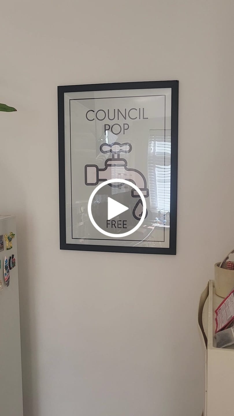 Customer video review of Frame (Black)