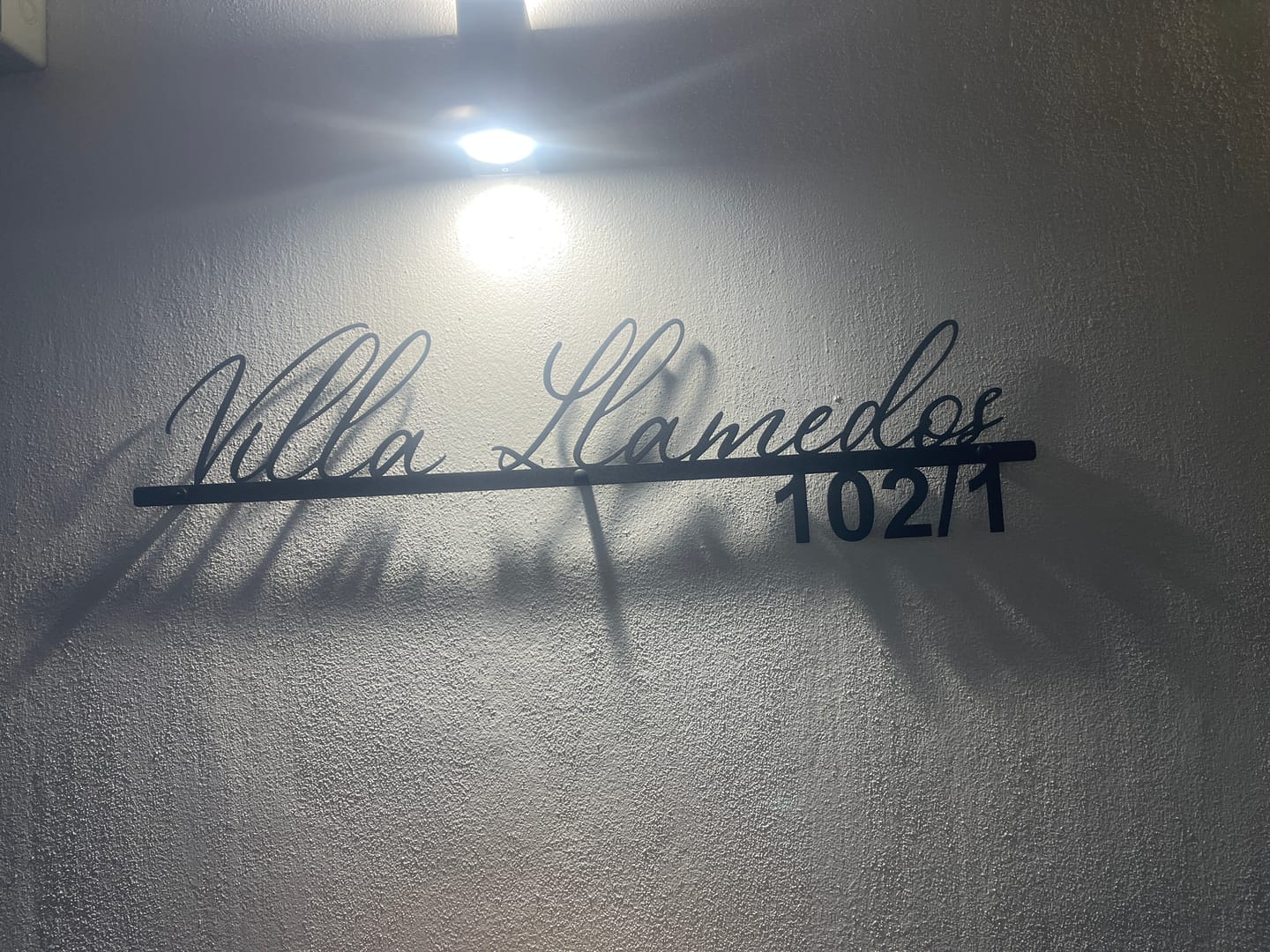 Customer photo review of Kişiye Özel Metal Villa İsimliği