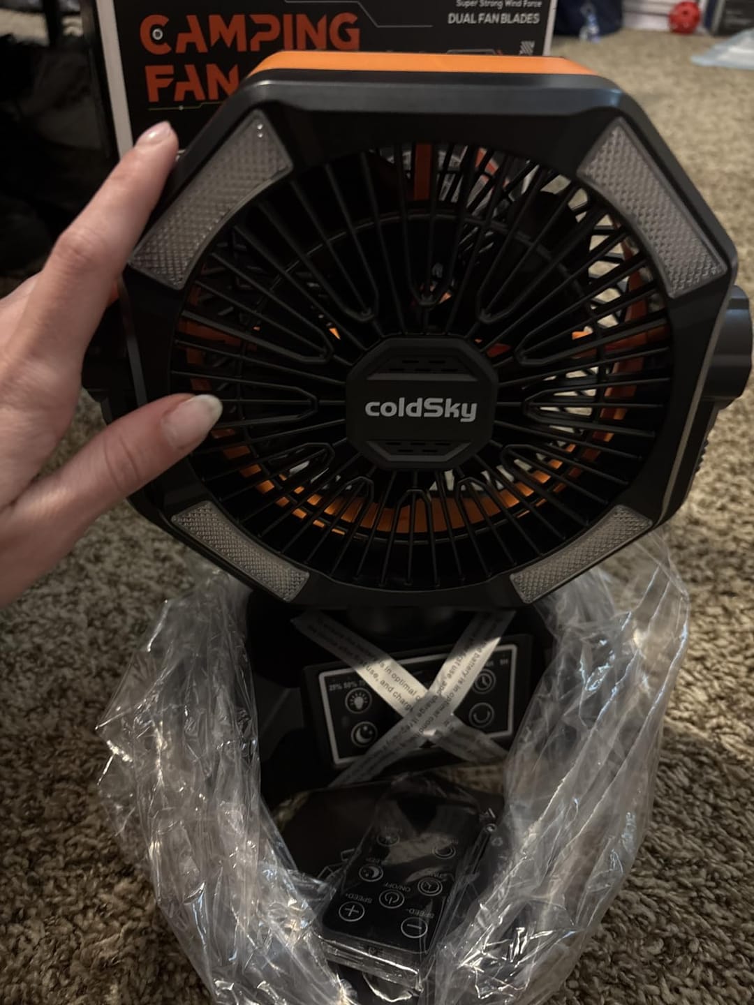 Customer photo review of 20000mAh Camping Fan with LED Lantern – 8-Speed Rechargeable Fan