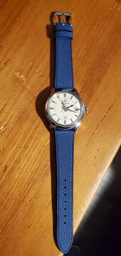 Customer photo review of Maya Blue