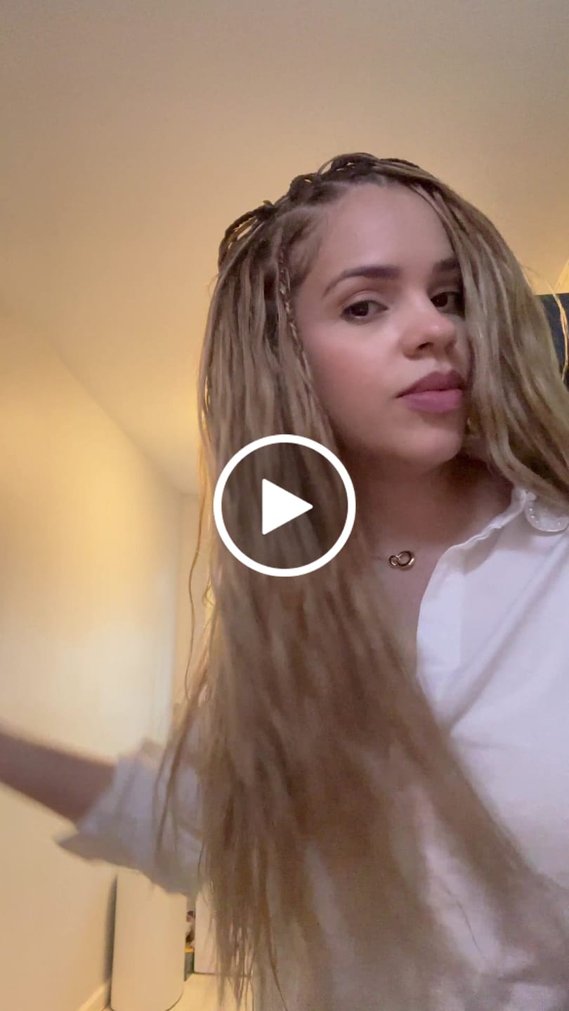Customer video review of #27/30/613 Mix Color Blend Body Wave Human Crochet Hair