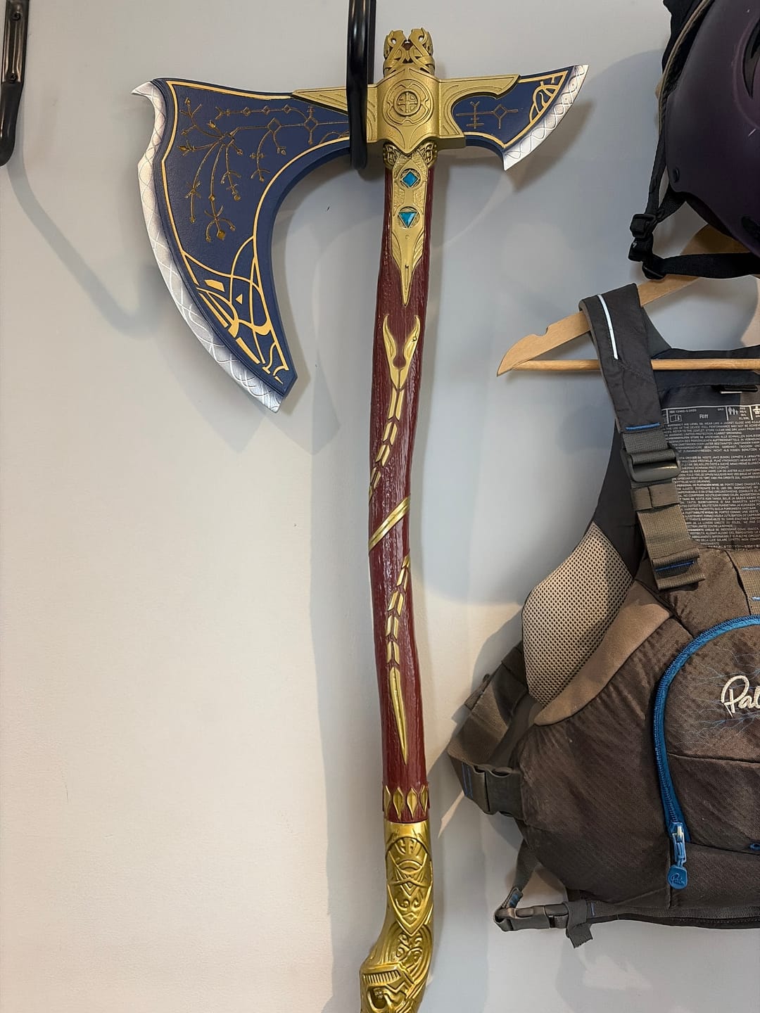 Customer photo review of God Of War - Superior Ragnarok Leviathan Axe with Glow In The Dark Runes