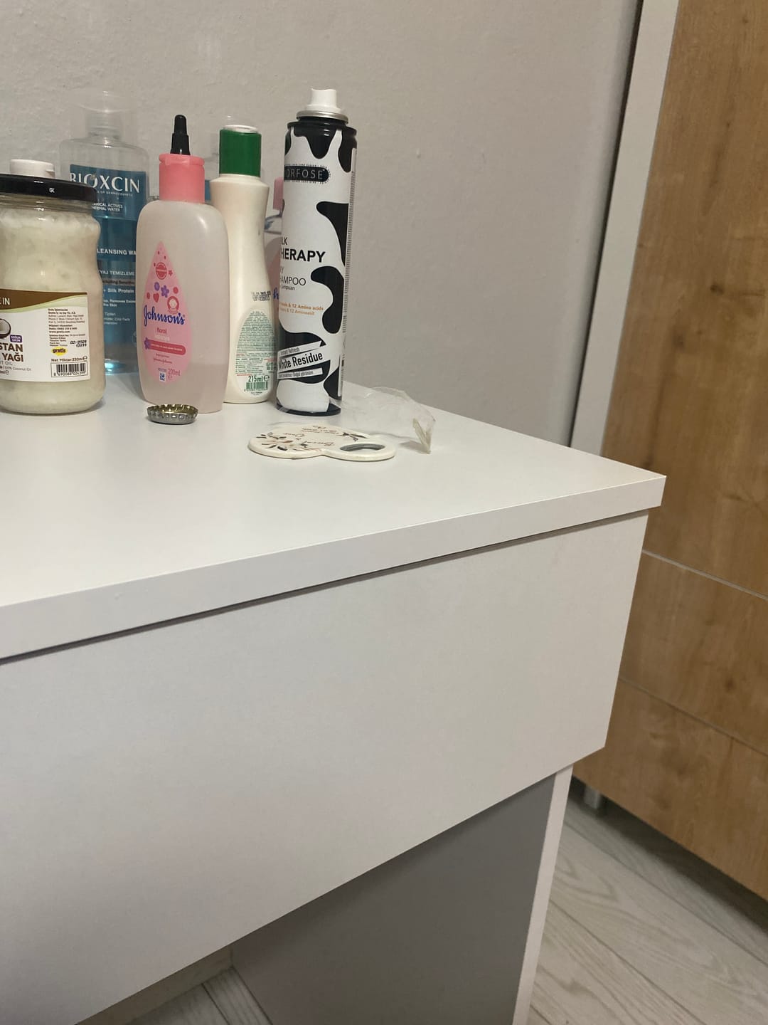 Customer photo review of Rani BJ104 Makyaj Tuvalet Masası Tek Çekmeceli Takı Düzenleyici Beyaz