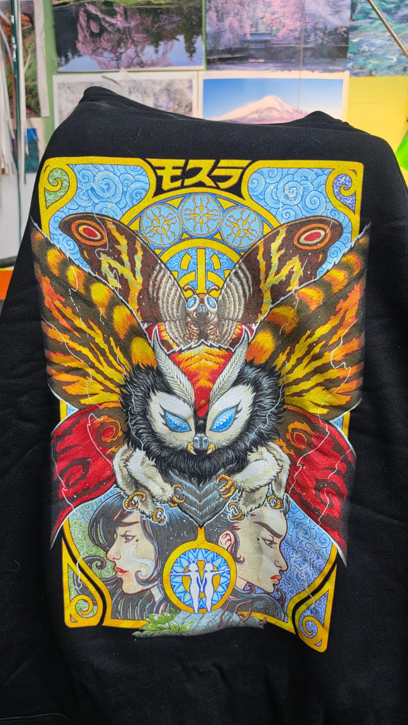 Customer photo review of MOTHRA GEMINI - ZIP-UP HOODIE
