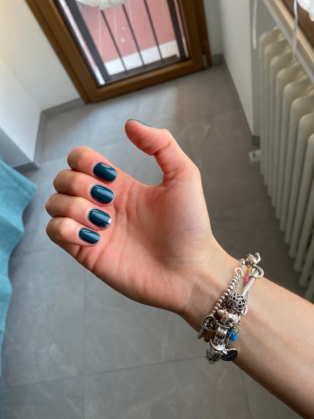 Customer photo review of Smalto Semipermanente LCI -  Smeraldo scuro - Verde