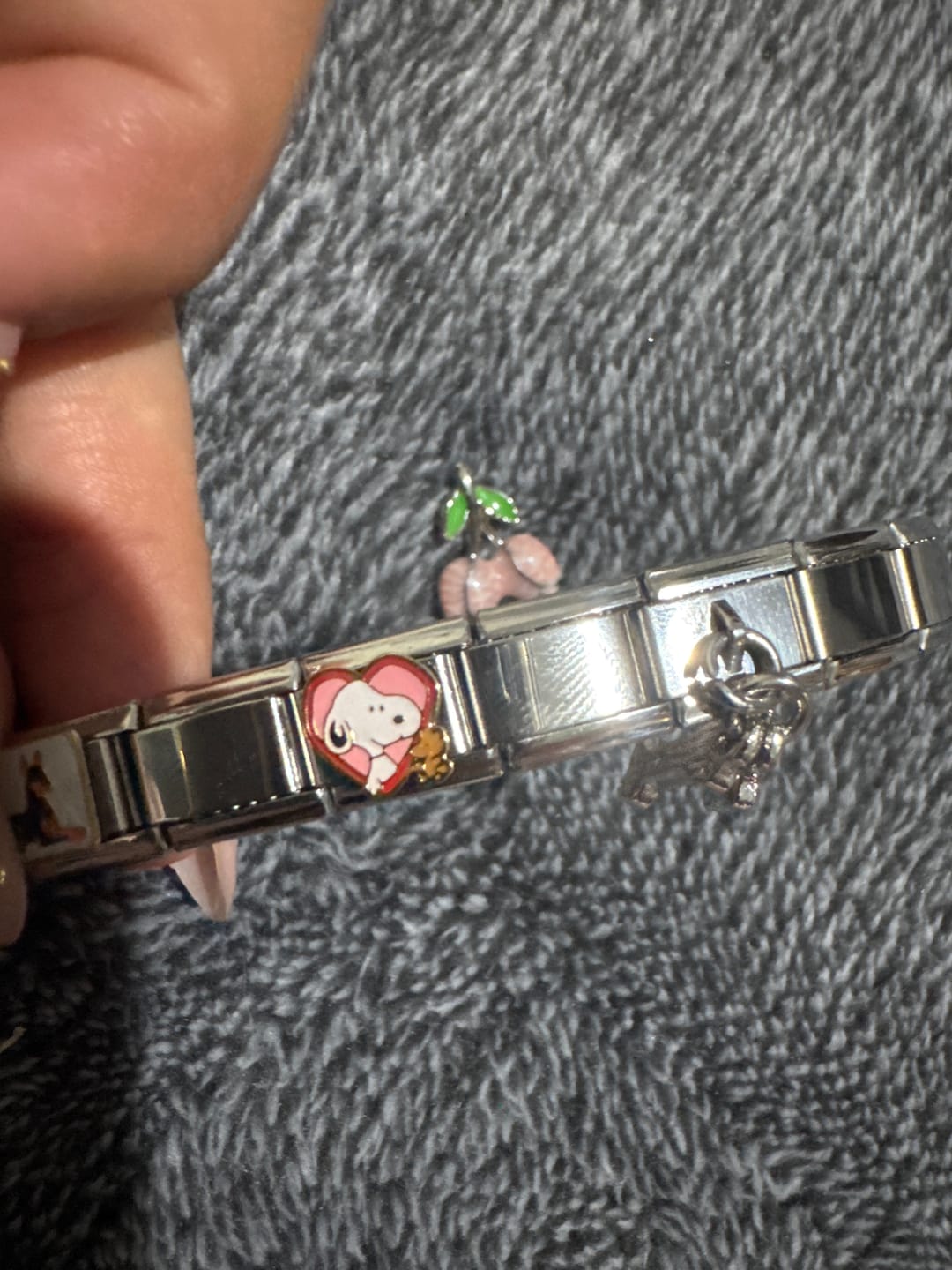 Customer photo review of Charm Perrito Corazón