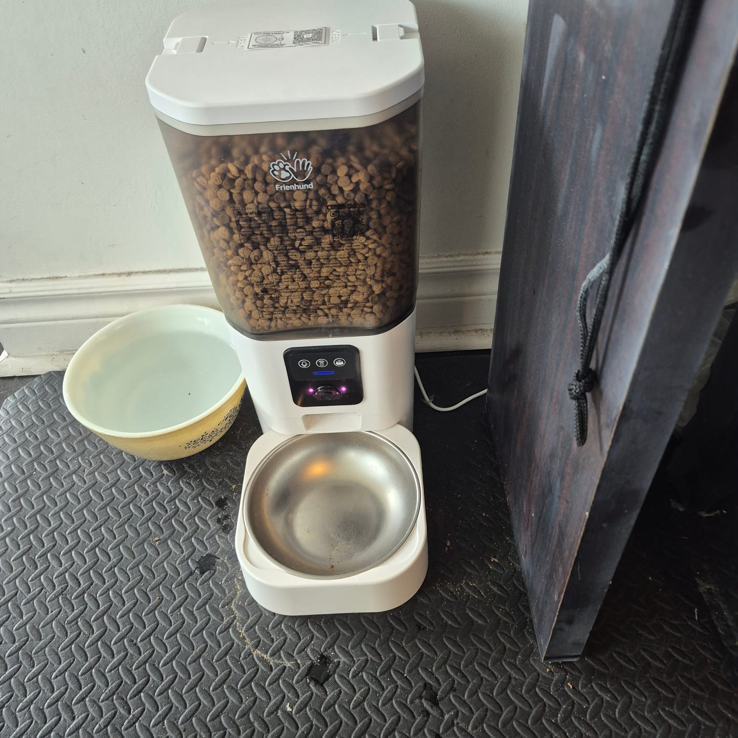 Customer photo review of Farmed Insects formulas / Adult & Puppy