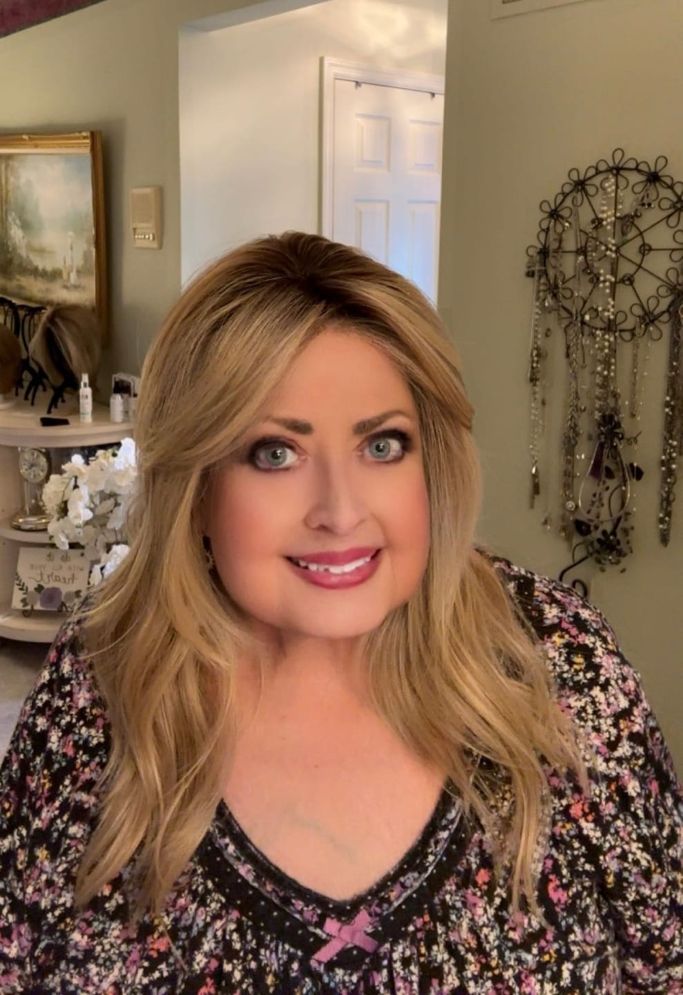 Customer photo review of TOTAL SEDUCTION - Sunlit Beige Blonde