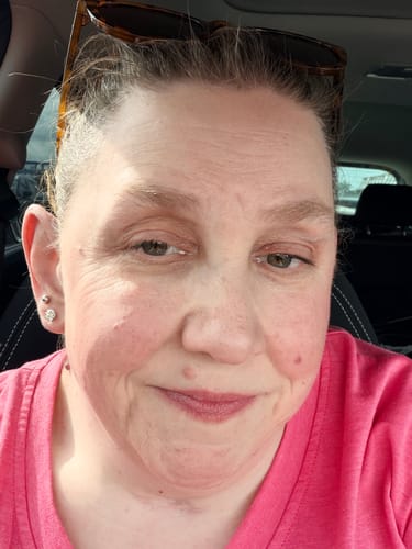 Customer photo review of Color Changing 4 in 1 Foundation