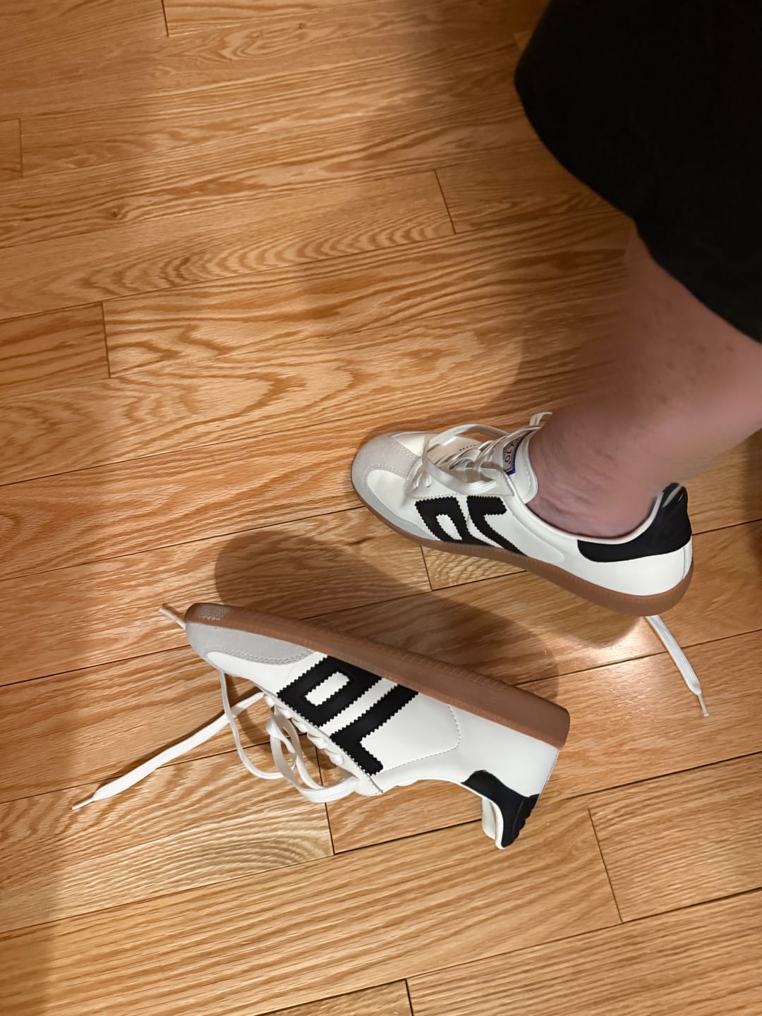 Customer photo review of BACK 70 CLOUD SNEAKER WOMEN